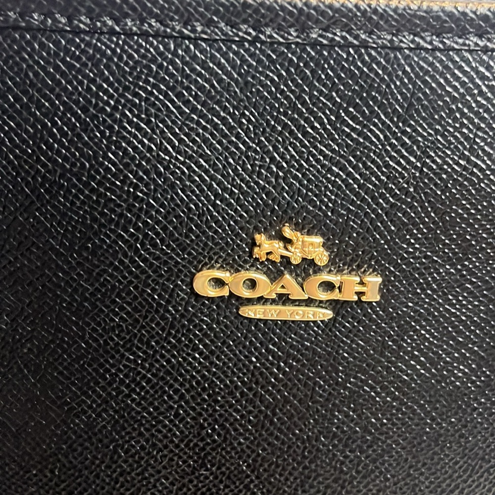 Coach-Black-city, zip, cross,grain Leather purse,gold accents, shoulder,Tote Bag - Picture 3 of 16